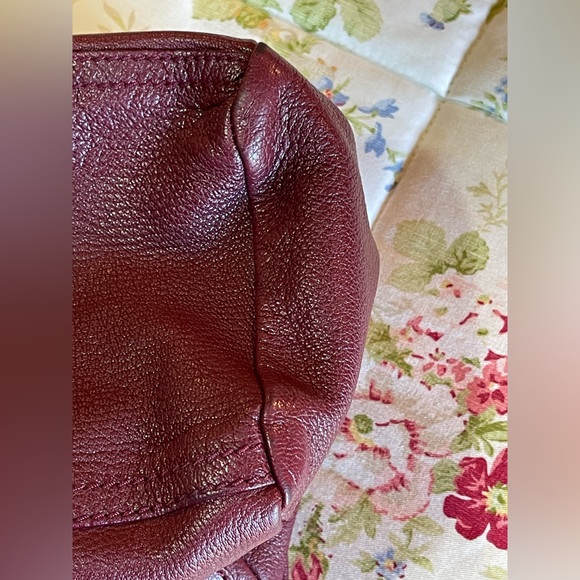 💵SOLD💵 GIVENCHY Metallic Sugar Goatskin Medium Pandora Bordeaux Handbag - Picture 7 of 16